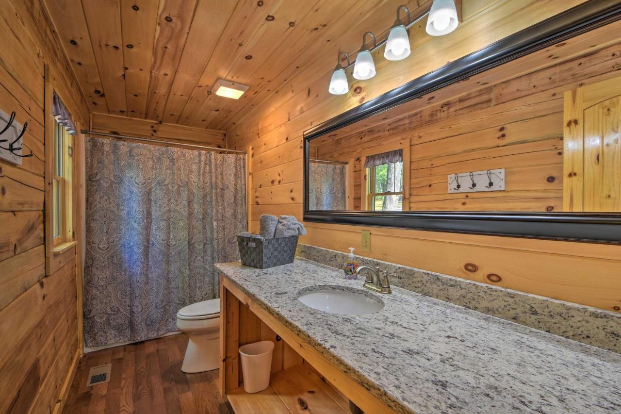 Murphy Cabin With Spacious Deck And Forest Views! Exterior foto