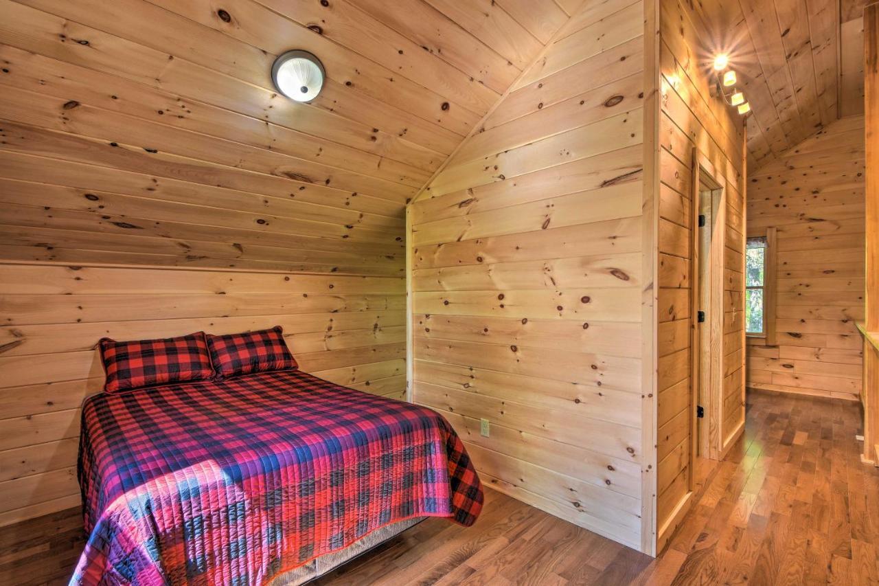 Murphy Cabin With Spacious Deck And Forest Views! Exterior foto