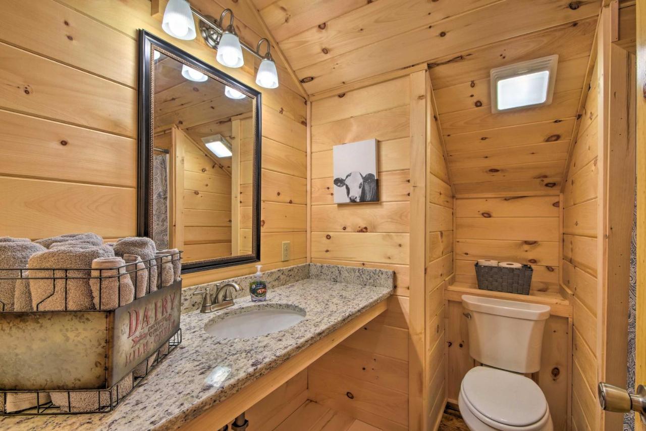 Murphy Cabin With Spacious Deck And Forest Views! Exterior foto